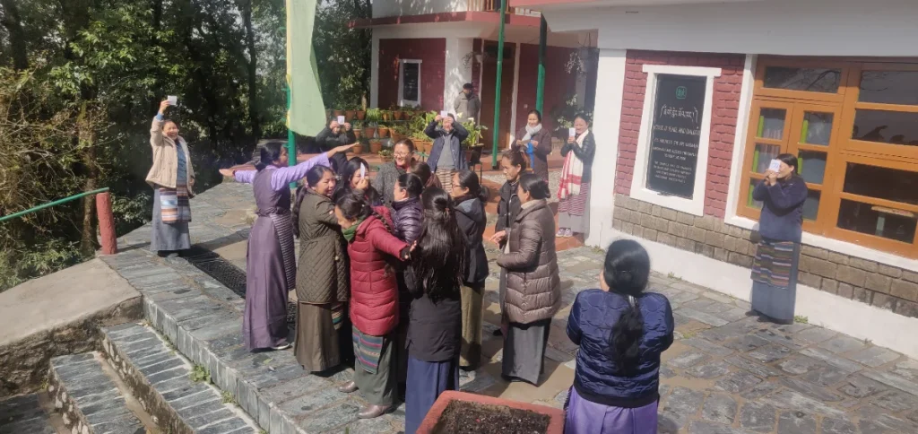 Tibetan 12
